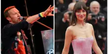 “Lei voleva dei figli, ma lui ha detto di aver chiuso con quel capitolo”: i motivi dietro la rottura tra Chris Martin e Dakota Johnson