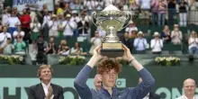 Comincia la stagione Atp su erba, Sinner annuncia: “Giocherò ad Halle”. Ma non ci saranno Alcaraz e Musetti