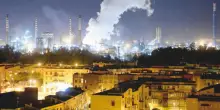 Ilva, l’idea: l’ambientalizzazione nel 5% per la difesa. Il governo non risponde sugli esuberi