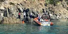 Cagliari, due cadaveri recuperati in mare davanti al Poetto e alla Sella del Diavolo: indagano i carabinieri