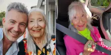 “Dovremmo viaggiare con figli e nipoti per favorire il dialogo tra giovani e anziani”: l’appello dell’influencer 95enne Nonna Licia