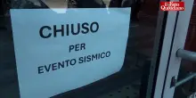 Terremoto Campi Flegrei, treni fermi e stazioni chiuse. Le voci dei cittadini: “Un forte boato, ha tremato tutto”