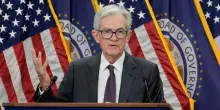 La Fed taglia i tassi di 25 punti base. Lo shutdown dura da un mese e costerà all’economia Usa 7-14 miliardi