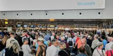 Aeroporti, rivolta contro la &ldquo;schedatura Ue&rdquo;: &ldquo;Un imbuto per i passeggeri, lo boicottiamo&rdquo;
