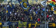 Juve Stabia e camorra, il capo ultras daspato al poliziotto che lo ha fermato allo stadio: “Io qui faccio cose che tu non riesci a fare”