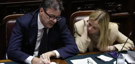 Il deficit scende ma non troppo: per l&rsquo;Istat &egrave; al 3,1% e l&rsquo;uscita dalla procedura d&rsquo;infrazione Ue &egrave; rimandata