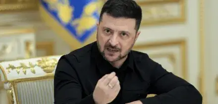 Ucraina, Zelensky: “Domani accordo con la Francia per rafforzare la difesa aerea”
