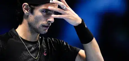 Atp Finals, Musetti sfida De Minaur per continuare a sperare | La diretta del match