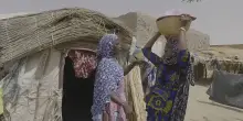 In Mali è in corso una crisi nella crisi: un reportage racconta la vita di chi sta ricevendo aiuti umanitari