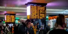 Guasto sulla linea Av Napoli-Roma: &ldquo;Furto di cavi da parte di ignoti&rdquo;. Circolazione in ripresa ma ritardi fino a 90 minuti
