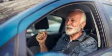 Quasi un milione di over 80 ancora al volante. E l’età fa impennare l’RC auto