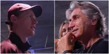 “Mi affascina vederti solo al centro del campo con tutte le persone attorno”: Luciano Ligabue intervista Jannik Sinner. Lui risponde: “Il team è importante”  – VIDEO