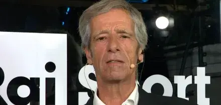 “Prima che mi commuovo, grazie Rai. E meglio di così non poteva finire”: il telecronista Marco Fiocchetti dà l’addio a sorpresa