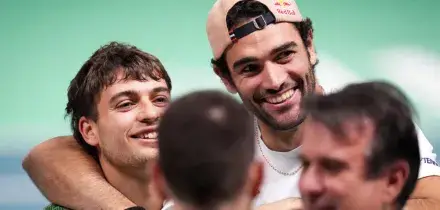 Coppa Davis, è il giorno della finale: l’Italia sfida la Spagna | Programma, orari e diretta tv