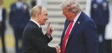 Ucraina, Putin: “Kiev via dal Donbass, o lo prenderemo con la forza”. Trump: “Colloqui buoni, Mosca vuole finire la guerra”