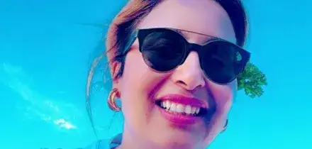 Tunisia, in migliaia in piazza contro il regime e Saied arresta gli oppositori: in carcere anche la leader Chaima Issa