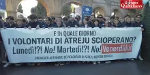 I giovani di Atreju deridono lo sciopero Cgil e ne inscenano uno finto contro Donzelli: “Con noi sono arrivati i venerdì di Landini”
