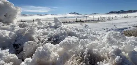 Spettacolo invernale tra neve e nebbia sui Monti Sibillini: il video da Castelluccio di Norcia