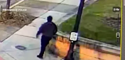 Sparatoria in un campus della Brown University a Providence: uccisi due studenti, nove feriti. Il killer in fuga