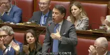 Conte a Meloni: &ldquo;Non serve Indiana Jones per cercare l&rsquo;oro degli italiani, basta tassare i giganti del web&rdquo; &ndash; Video