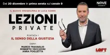 Lezioni private, arriva in prima serata sul Nove il nuovo programma di Luca Sommi. Ospiti della prima puntata Marco Travaglio, Roberto Vecchioni e Anna Foglietta