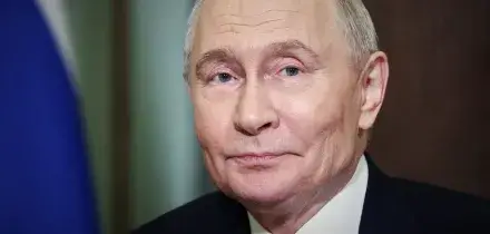 Cremlino: &ldquo;Nessuna svolta dai colloqui, valutiamo progressi in base allo spirito di Anchorage&rdquo;. Trump: &ldquo;Odio tra Russia e Ucraina&rdquo;