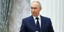 Cremlino: &ldquo;Putin ha fatto gli auguri di Natale a Trump. Zelensky inadeguato per chiudere la guerra&rdquo;