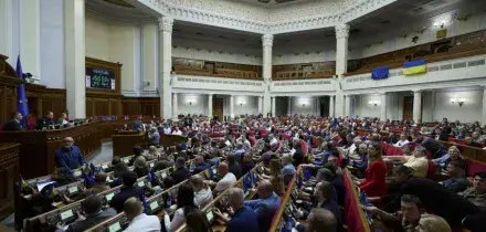 Kiev, nuova indagine per corruzione: coinvolti alcuni deputati. Impedito l&rsquo;accesso in Parlamento agli investigatori