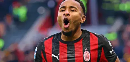 Nkunku si sblocca col Verona: una doppietta per convincere Allegri e cambiare i piani del Milan