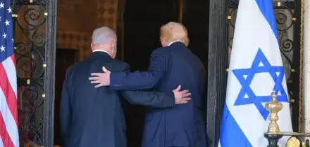 La sfida di Hamas: &ldquo;Non rinunceremo alle armi&rdquo;. Trump dopo l&rsquo;incontro con Netanyahu: &ldquo;Pagherete un prezzo&rdquo;
