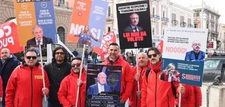 Il fondo Flacks: &ldquo;Accordo col governo per acquisire l&rsquo;ex Ilva&rdquo;. FdI attacca la procura che ha detto no al dissequestro dell&rsquo;altoforno 1: &ldquo;Intimidazione&rdquo;