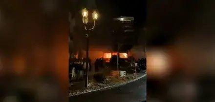Le urla e le fiamme: le prime immagini dell&rsquo;esplosione mortale durante la festa di capodanno a Crans-Montana
