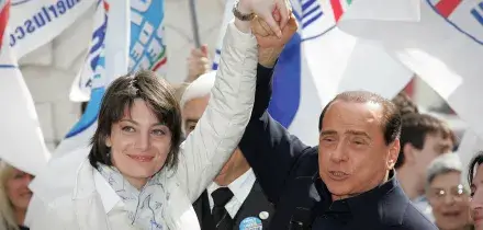 Lara Comi, chat inutilizzabili: niente corruzione e condanna ridotta. &ldquo;Lacrime di gioia, ho servito il mio Paese&rdquo;