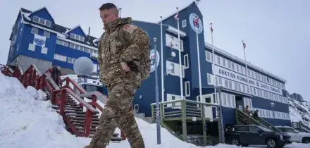 Groenlandia, la nota di 8 Paesi europei: &ldquo;Dazi minano le relazioni transatlantiche&rdquo;. Bild: &ldquo;I militari tedeschi hanno lasciato l&rsquo;isola&rdquo; | La diretta