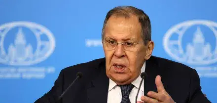Lavrov: &ldquo;Rapporti con l&rsquo;Italia al loro punto pi&ugrave; basso. Leader Ue vogliono parlare con Mosca? Possono telefonare&rdquo;