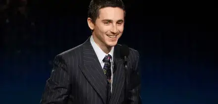 Timoth&eacute;e Chalamet scrive la storia degli Oscar, a 30 anni &egrave; il pi&ugrave; giovane ad aver ottenuto tre nomination come miglior attore