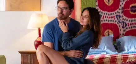 &ldquo;Il mio coming out? Mi hanno detto: &lsquo;Non sei stato onesto, ci hai preso per il c**o&rsquo;. Le scene di sesso sono le pi&ugrave; noiose&rdquo;: cos&igrave; Gabriel Garko