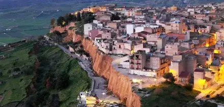 Tutti gli errori dietro ai danni del ciclone Harry, a partire dai fondi Pnrr sottratti al Sud