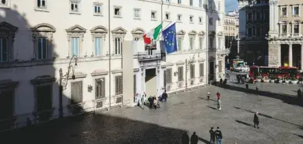 Mes destinato ai prestiti per la difesa comune: &ldquo;Sfruttare il potenziale del fondo&rdquo;. Si riapre il dibattito politico