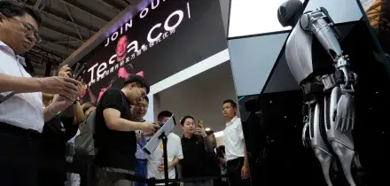 Tesla dice addio alle ammiraglie per fare spazio a umanoidi e robotaxi. Elon Musk: &ldquo;E&rsquo; il momento giusto&rdquo;