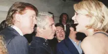 &ldquo;Scomparsi dagli Epstein files le testimonianze di abusi di Donald Trump su una minorenne&rdquo;
