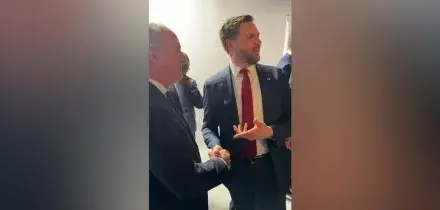 Olimpiadi, Zaia incontra JD Vance. E il vicepresidente Usa scherza: &ldquo;Questo tizio &egrave; forte&rdquo; &ndash; Video