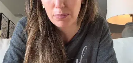 &ldquo;Sono risultata positiva a uno screening oncologico. Ho due bambine piccole, &egrave; uno dei momenti pi&ugrave; difficili della mia vita&rdquo;: la confessione di Christy Carlson Romano