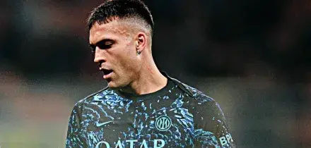 &ldquo;&Egrave; un infortunio abbastanza serio&rdquo;: l&rsquo;Inter perde Lautaro Martinez nel momento decisivo. Come sta