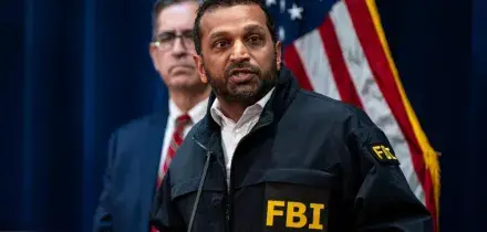 Fbi: minaccia su aereo diretto a New York, fatto atterrare a Pittsburgh