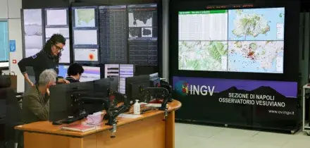 Nuovo sciame sismico ai Campi Flegrei, scossa di magnitudo 3.5 avvertita dalla popolazione