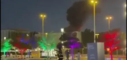 Drone iraniano colpisce il consolato Usa a Dubai: il video dell&rsquo;esplosione