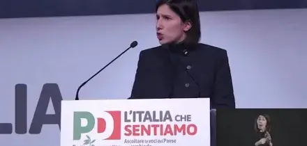 Iran, Schlein: &ldquo;Giusto mandare nave a Cipro ma bisogna dire no all&rsquo;uso delle basi militari in Italia&rdquo;