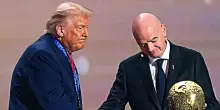 Infantino oltre ogni limite: &ldquo;Grazie al presidente Trump, dimostra che il calcio unisce il mondo&rdquo;