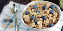 &ldquo;Muesli a colazione? Attenzione, una sola porzione pu&ograve; coprire quasi met&agrave; degli zuccheri giornalieri&rdquo;: l&rsquo;avvertimento dell&rsquo;esperto